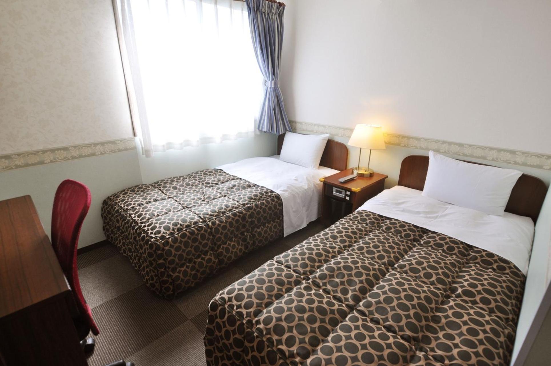 Futsukaichi Green Hotel Chikushino Zimmer foto